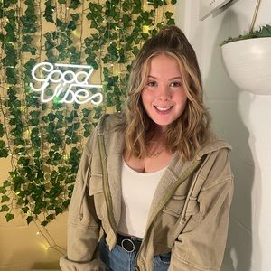 Meet your Posher, Emma